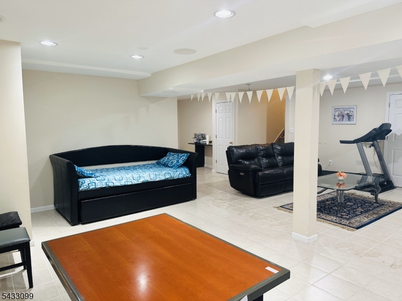 Meadows at Montville - Residential Lease