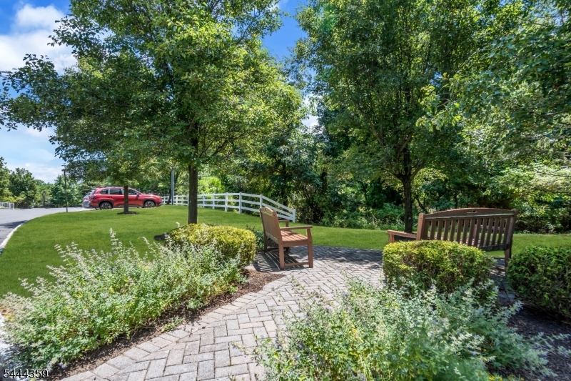 Somerset Run - Residential
