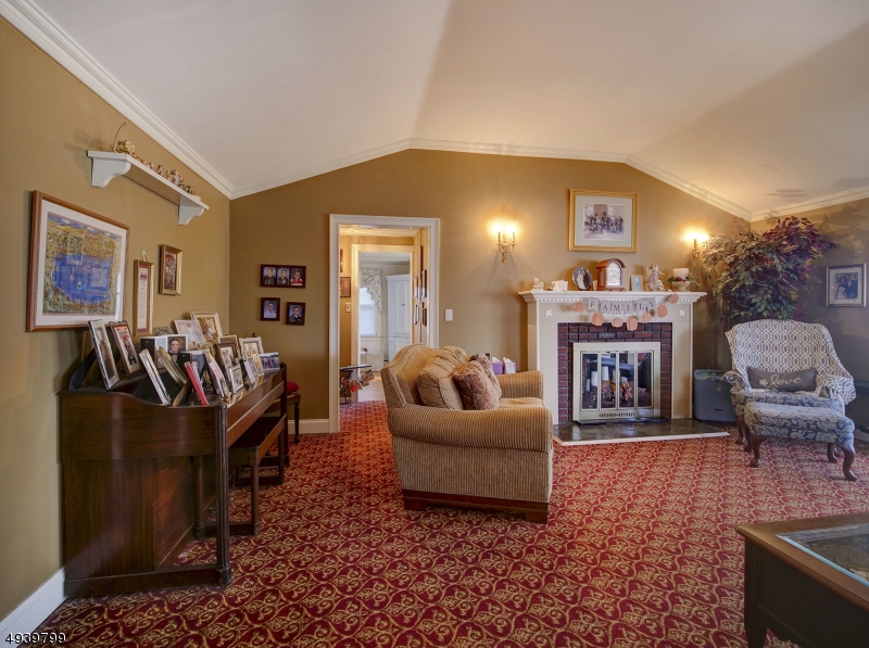 LAKE PARSIPPANY - Residential