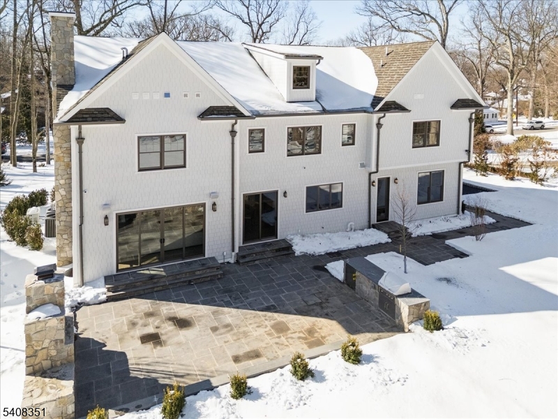 Hill Section - Residential