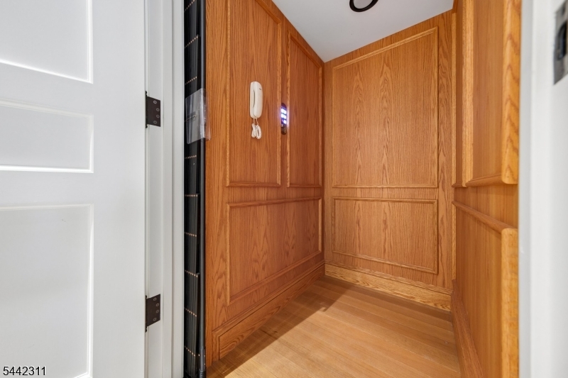 Hartshorn - Residential