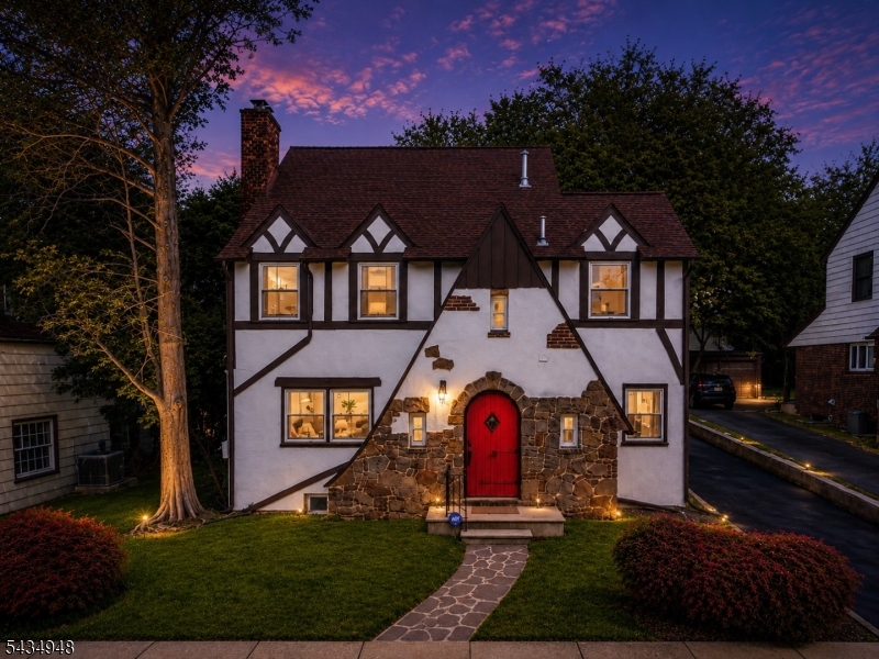 Red - Residential