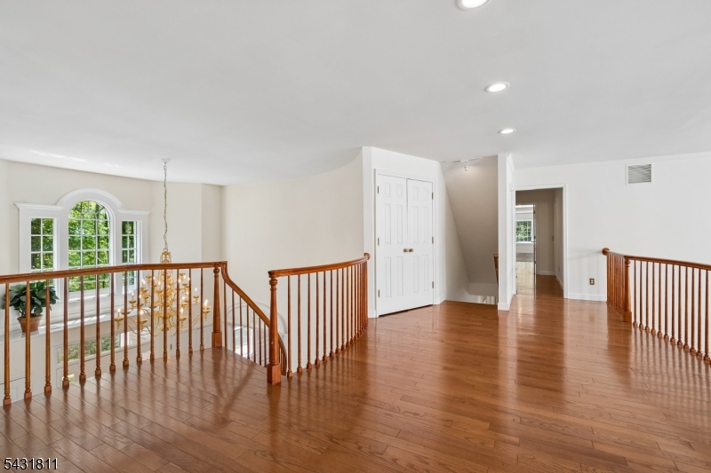 Bailey Hollow(Private Road) - Residential