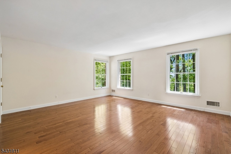 Bailey Hollow(Private Road) - Residential