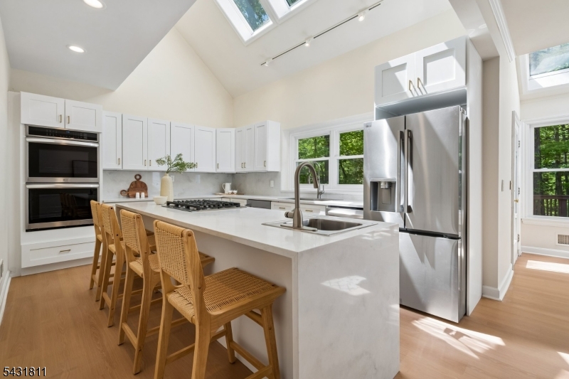 Bailey Hollow(Private Road) - Residential