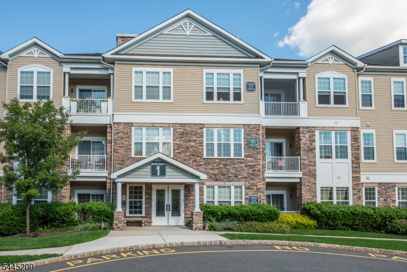 Greenbriar at Fox Ridge - Residential
