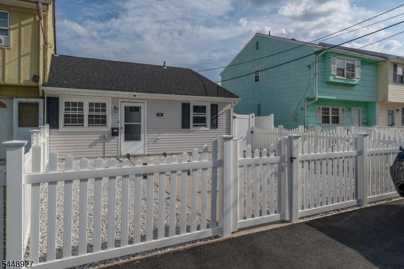 Carteret's waterfront - Residential