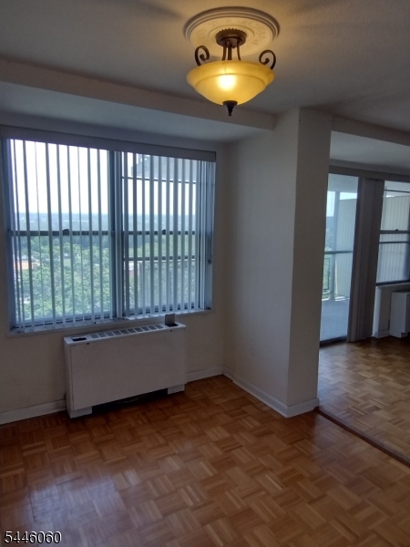 Executive House Condominium - Residential