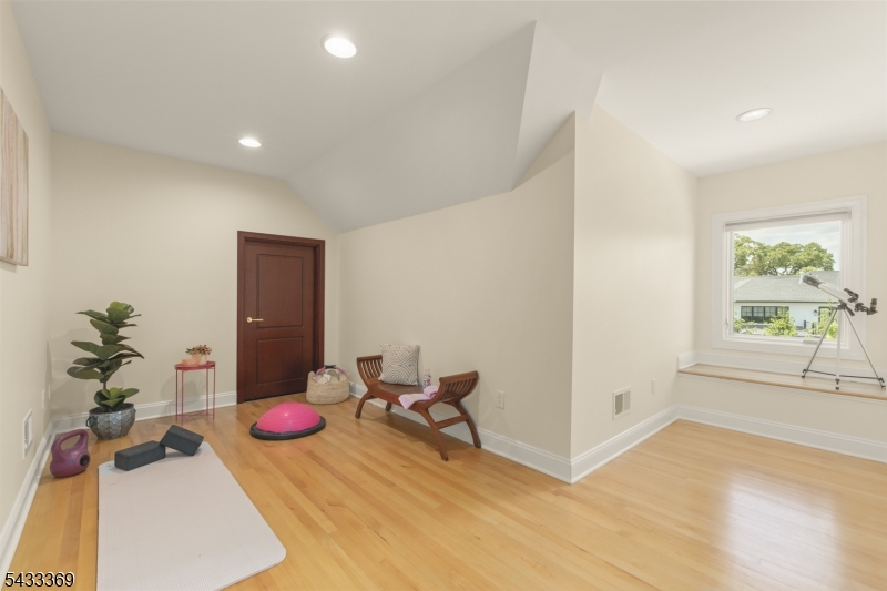 Bel Air Woods - Residential