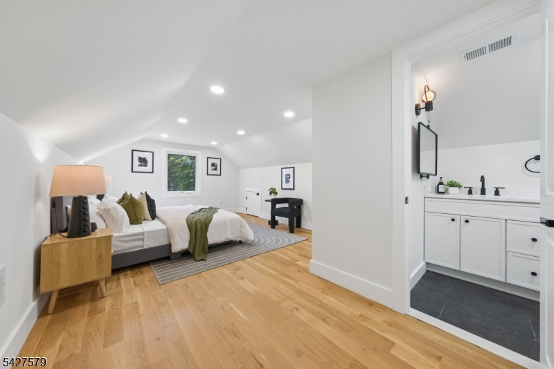 UPPER GREGORY - Residential