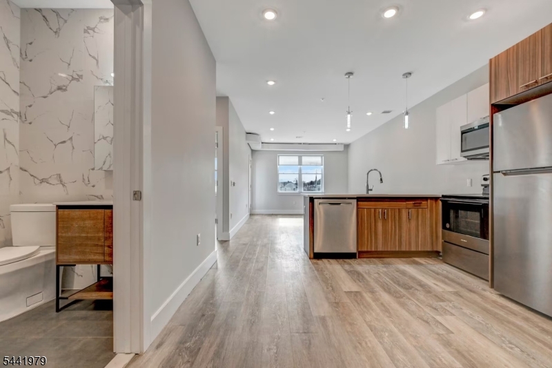 Crown Walk - Residential Lease