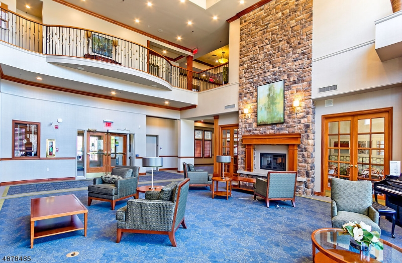 SOMERSET RUN - Residential