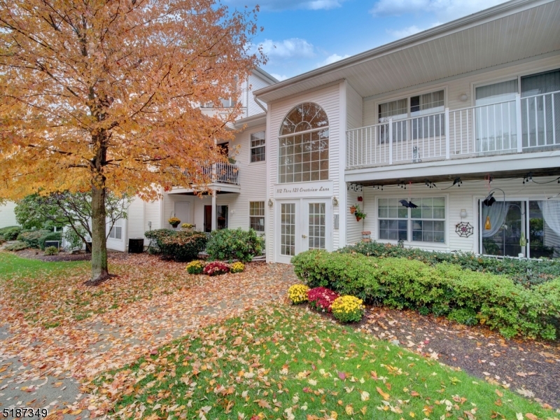 RARE OPPORTUNITY IN SEASONS GLEN TO OWN THIS MULTI-LEVEL 2 BEDROOM, 2 BATH CONDO. THIS UNIT FEATURES  LAUNDRY WITH STACKED WASHER/DRYER, WOOD FLOORS, STAINLESS STEEL REFRIGERATOR, DISHWASHER & STOVE. LARGE LIVING/DINING ROOM WITH SLIDERS THAT LEAD TO BALCONY. THERE IS ALSO A DEN OFF THE LIVING ROOM THAT CAN ALSO BE USED AS AN OFFICE, SEPARATE DINING AREA OR WHATEVER YOU WANT IT TO BE. SPACIOUS MASTER BEDROOM HAS WALK IN CLOSET. SECOND BEDROOM AND FULL BATH ON THIRD FLOOR. PLENTY OF CLOSET SPACE HERE PLUS A SEPARATE STORAGE CLOSET ACCESSIBLE FROM THE SIDE OF THE BUILDING. ENJOY ALL THE COMPLEX AMENITIES- CLUBHOUSE, POOL, TENNIS, FITNESS CENTER. ALL PUBLIC UTILITIES HERE! A COMMUTER'S DREAM--JUST MINUTES FROM MT ARLINGTON TRAIN STATION AND RTS 80, 46 &10. CLOSE TO SHOPPING AND RESTAURANTS AND LAKE HOPATCONG. THIS ONE WONT LAST!