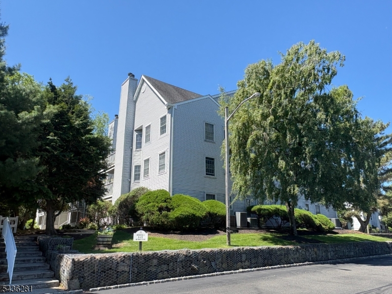 Garret Heights - Residential