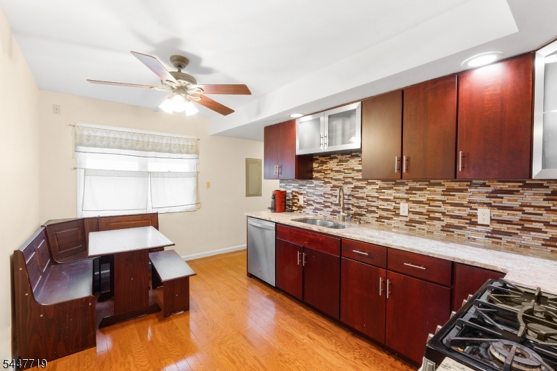 Clover Hill - Residential