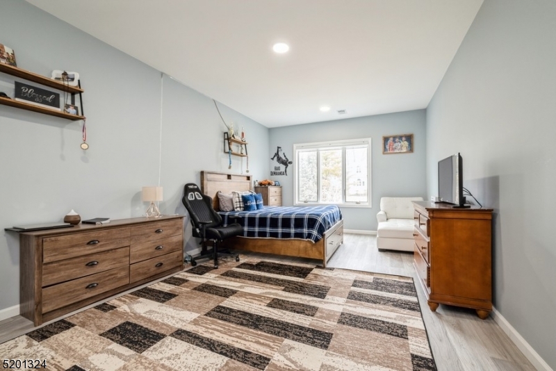 Fox Run - Residential