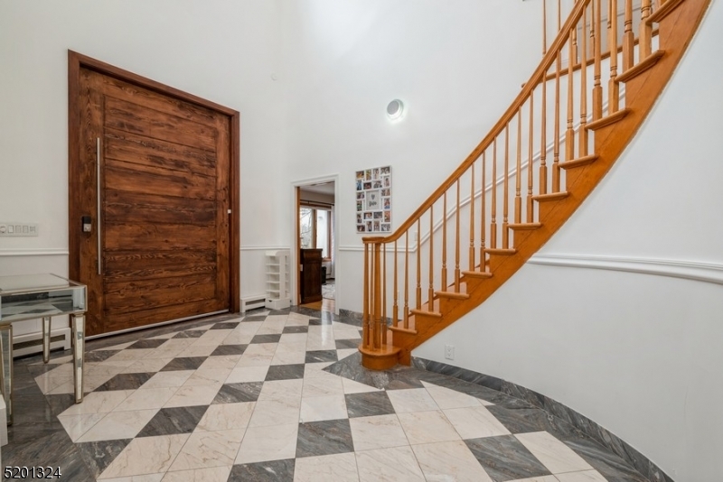 Fox Run - Residential