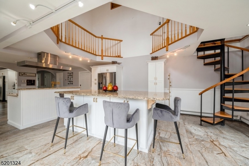 Fox Run - Residential