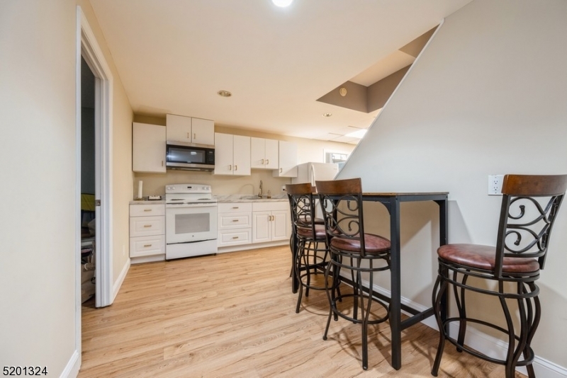 Fox Run - Residential