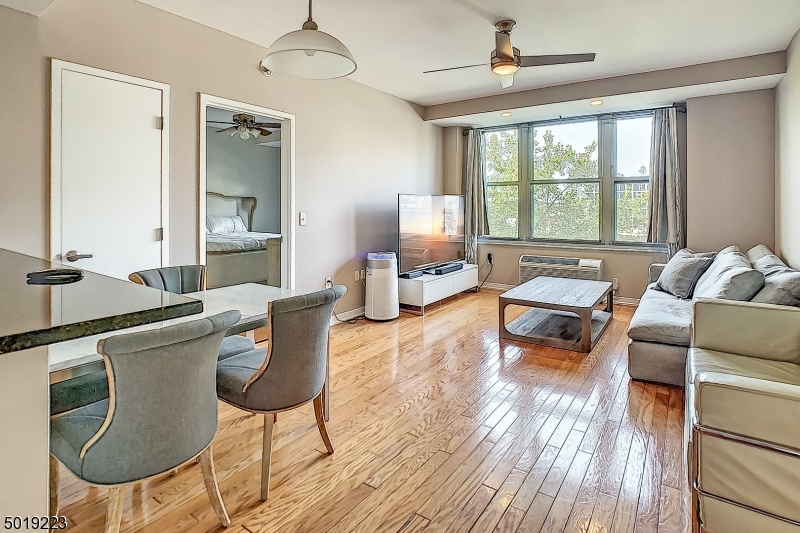 Fulton's Landing - Residential