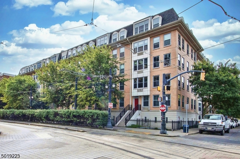 Fulton's Landing - Residential
