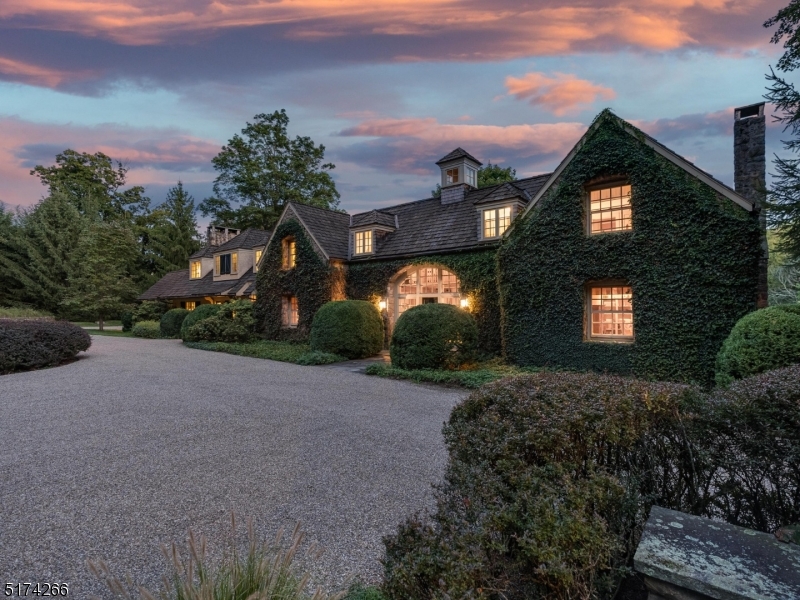 Bernardsville Mountain - Residential