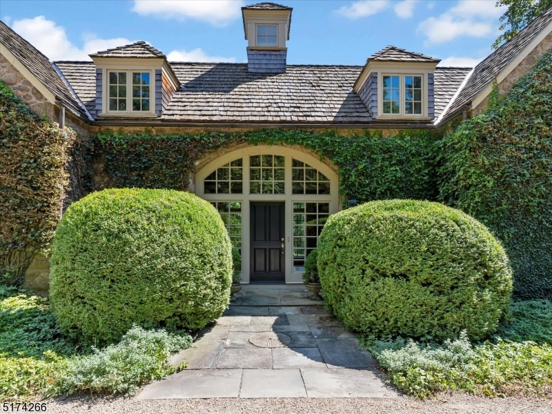 Bernardsville Mountain - Residential