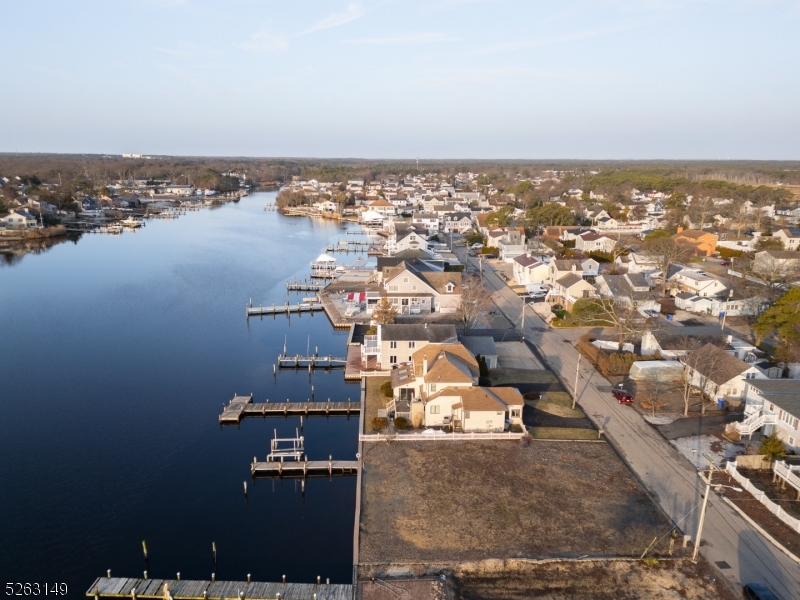 Bay Harbor - Land