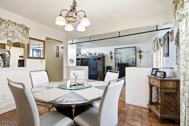 Claremont Hills - Residential