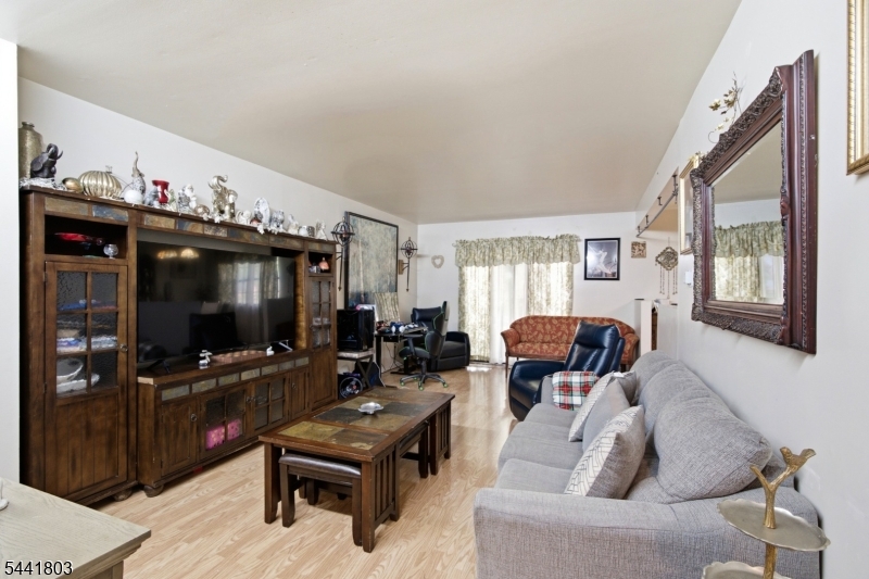 Claremont Hills - Residential