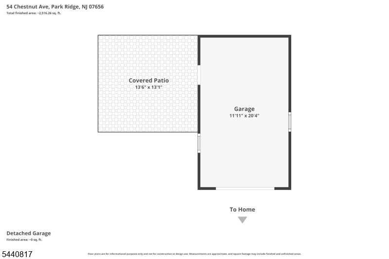 Main image without alt text