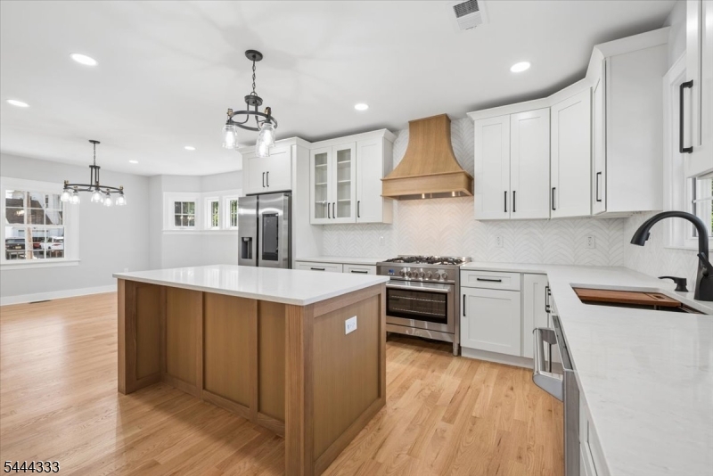 Lincoln Heighs - Residential