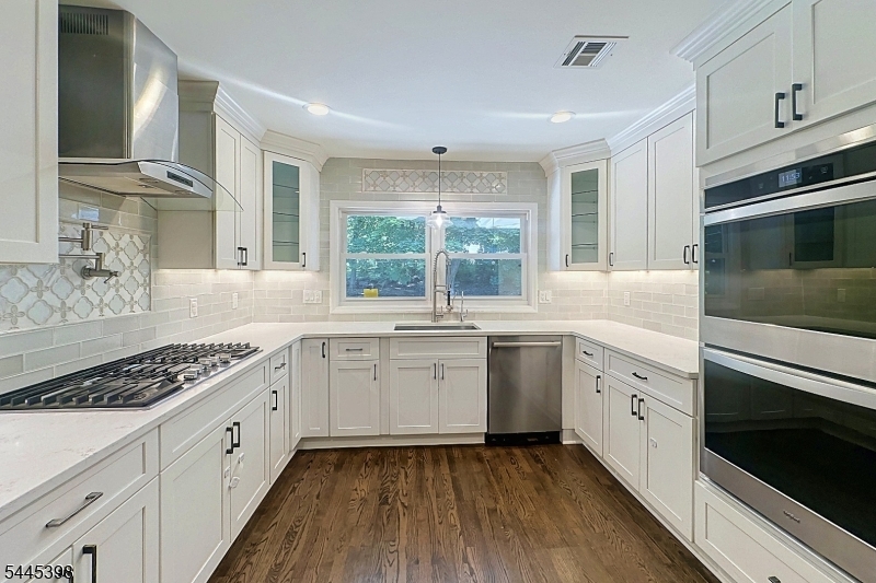 White Meadow Lake - Residential
