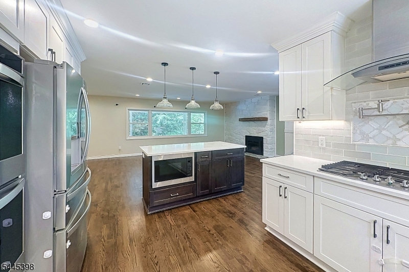 White Meadow Lake - Residential