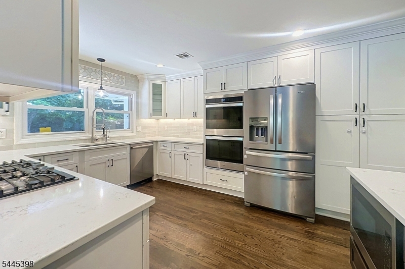 White Meadow Lake - Residential