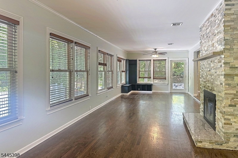 White Meadow Lake - Residential
