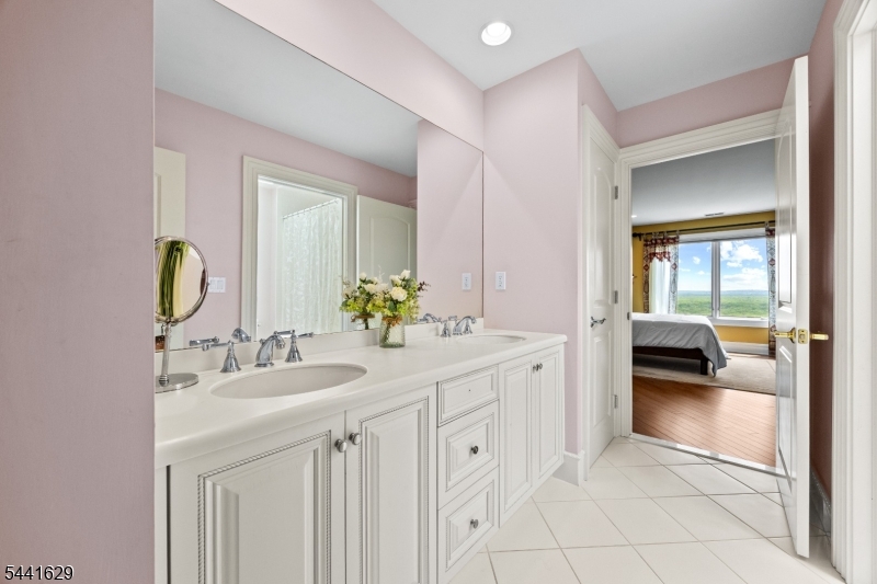 Skyview Heights - Residential Lease