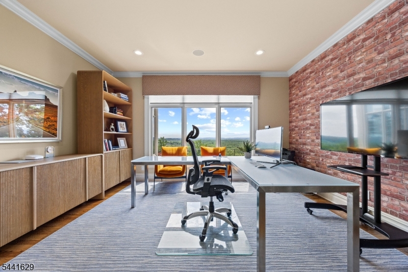 Skyview Heights - Residential Lease
