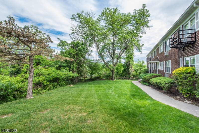 Winding Hills - Residential Lease