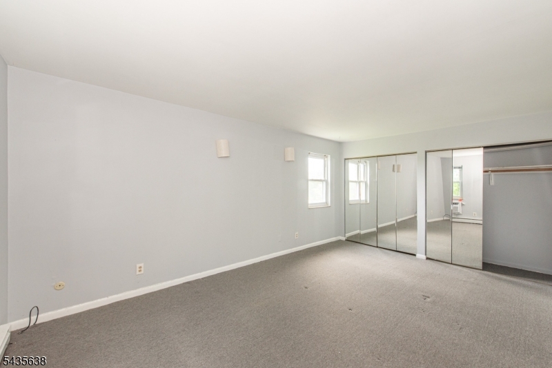 Winding Hills - Residential Lease