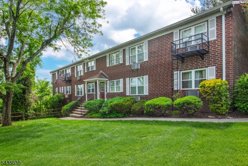 Winding Hills - Residential Lease