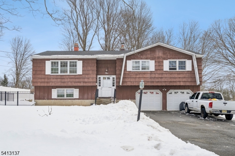 Pershing Estates - Residential