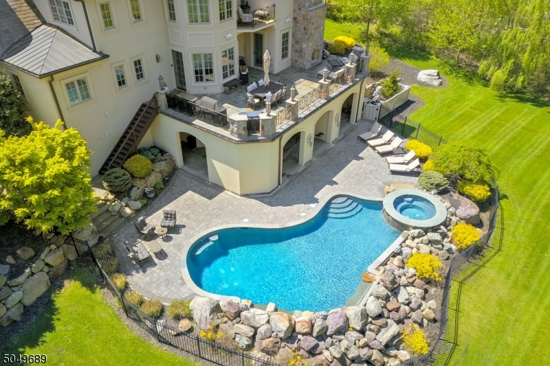 The Pond - Residential