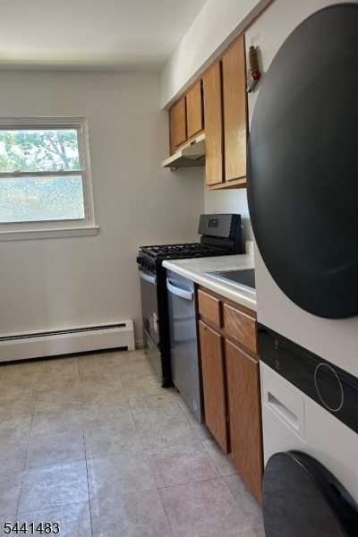 Crestmont Gardens - Residential Lease