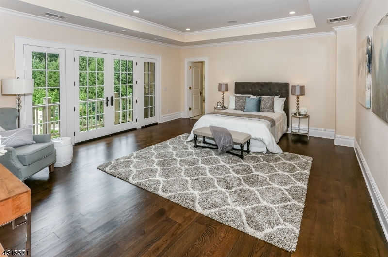 Rolling Hill - Residential