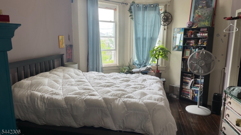 North Elizabeth - Residential Income