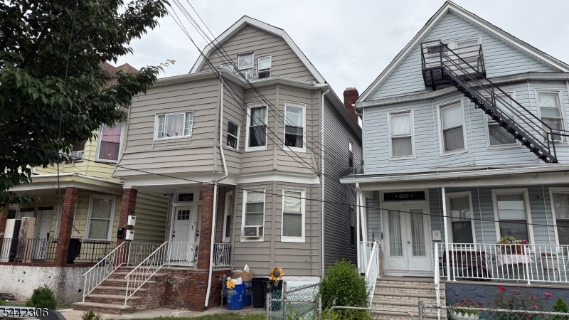 North Elizabeth - Residential Income