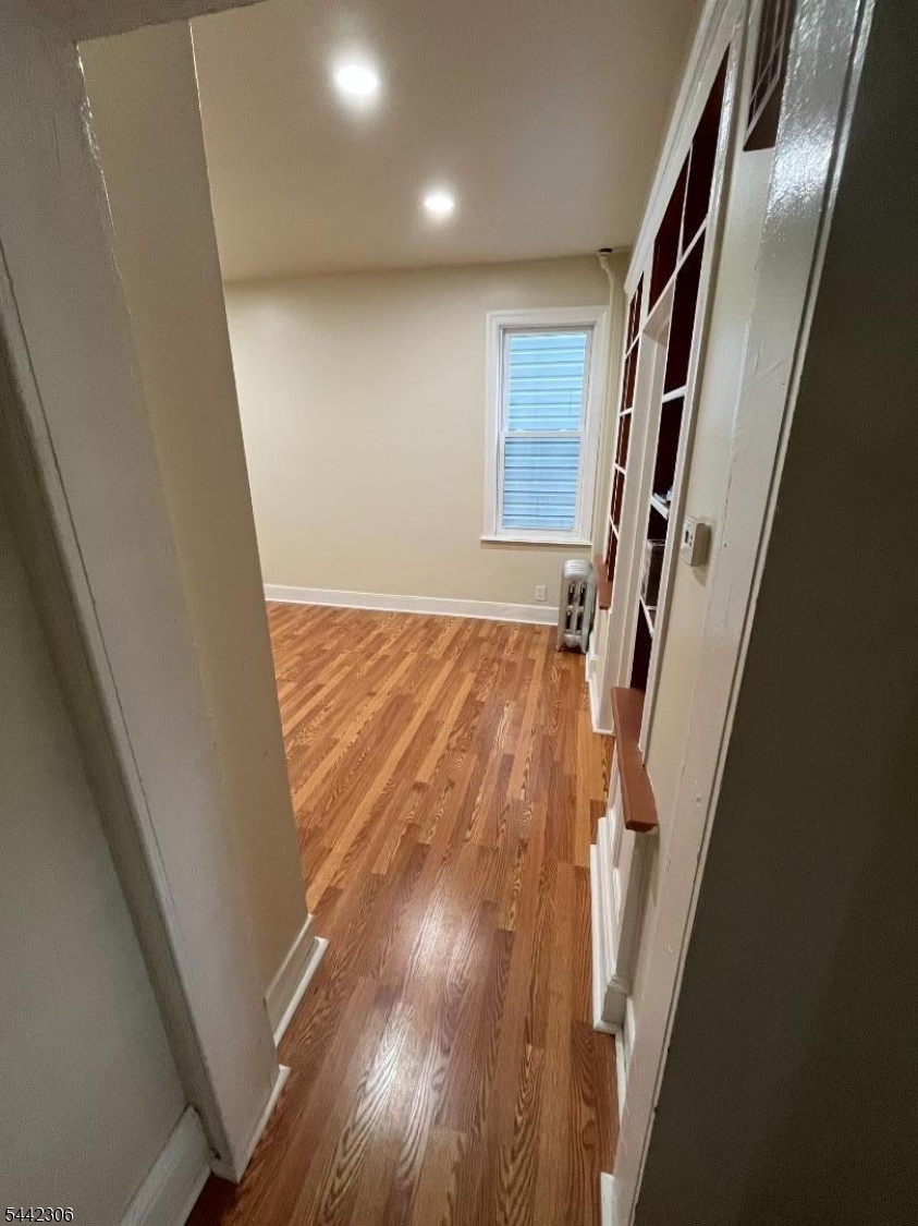 North Elizabeth - Residential Income