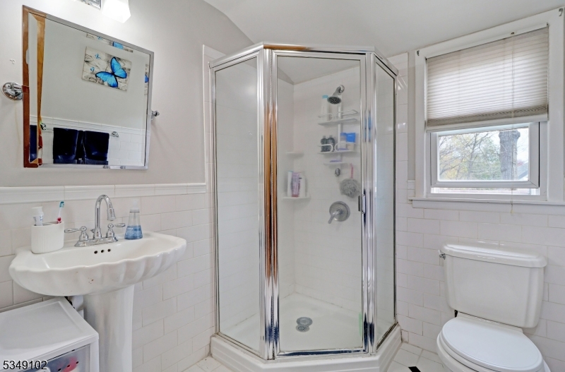 Crestmont Hills - Residential Lease