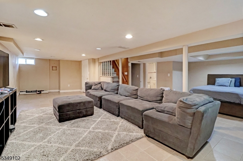 Crestmont Hills - Residential Lease